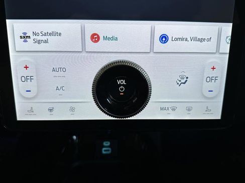 Used 2024 Ford Mustang Mach-E Premium image 19