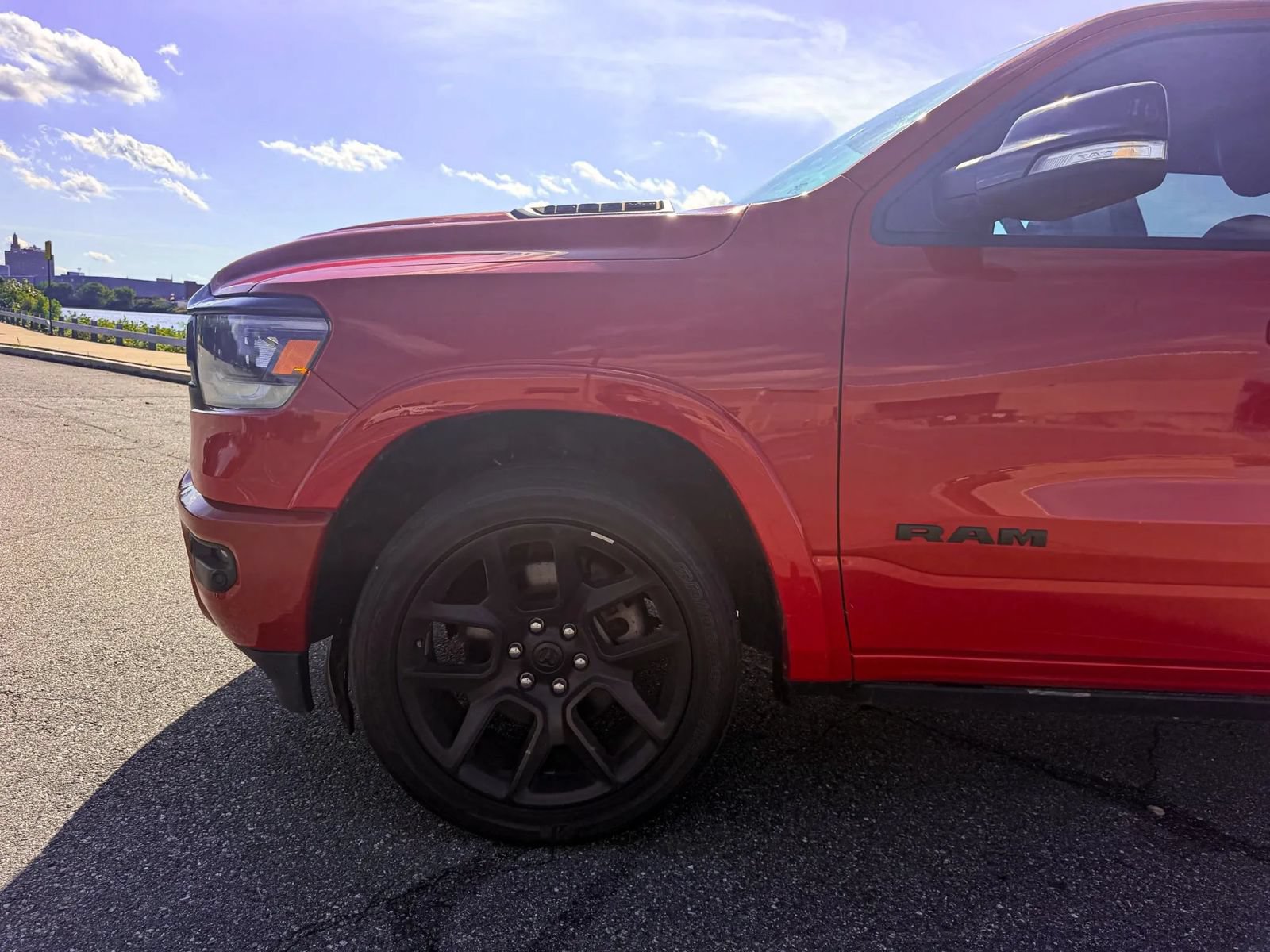 Used 2021 RAM 1500 Laramie AWD/4WD image 45