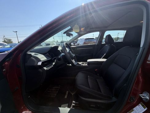 Used 2022 Nissan Altima 2.5 SV w/ SV Premium Package AWD/4WD image 2