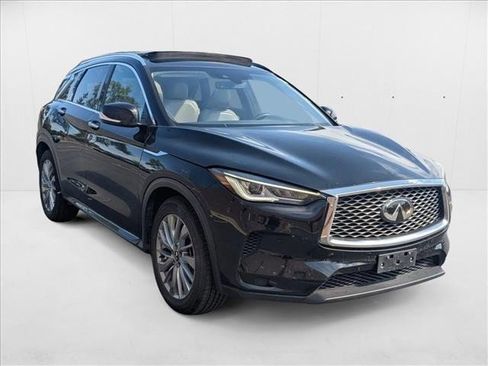Used 2024 INFINITI QX50 Luxe image 3