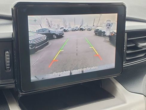 Used 2022 Ford Explorer 4WD image 16