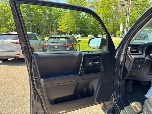 Used 2024 Toyota 4Runner TRD Pro AWD/4WD image 10