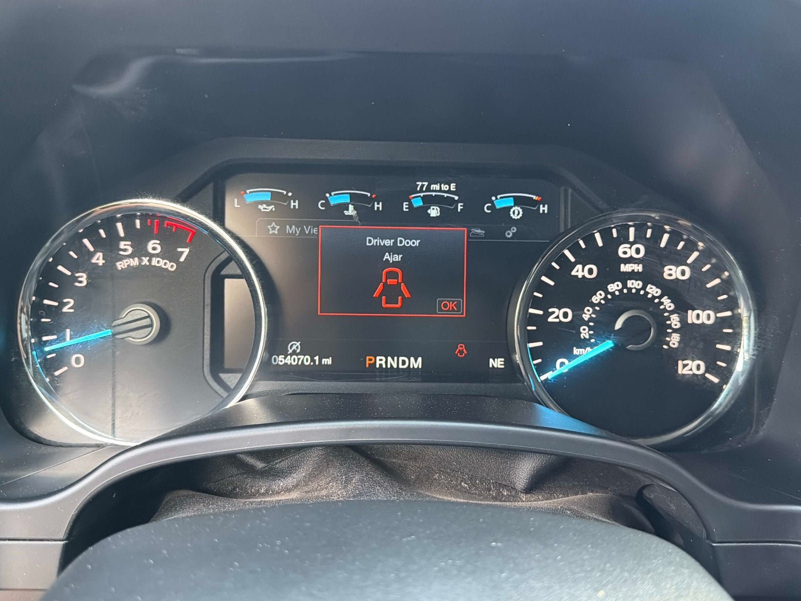 Used 2019 Ford F150 Platinum w/ Equipment Group 701A Luxury AWD/4WD image 29