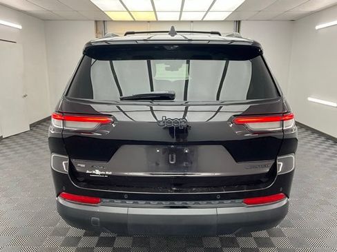 Used 2022 Jeep Grand Cherokee L Limited w/ Luxury Tech Group II AWD/4WD image 19