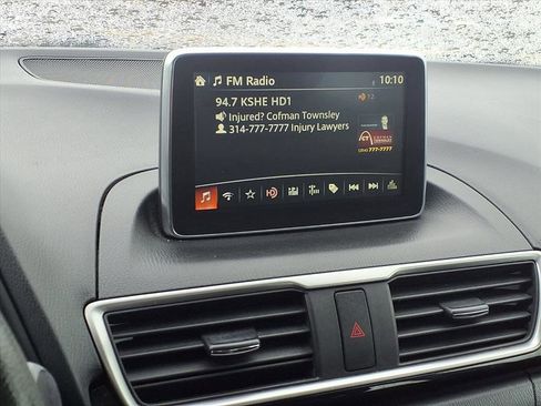 Used 2015 MAZDA MAZDA3 i Sport image 10