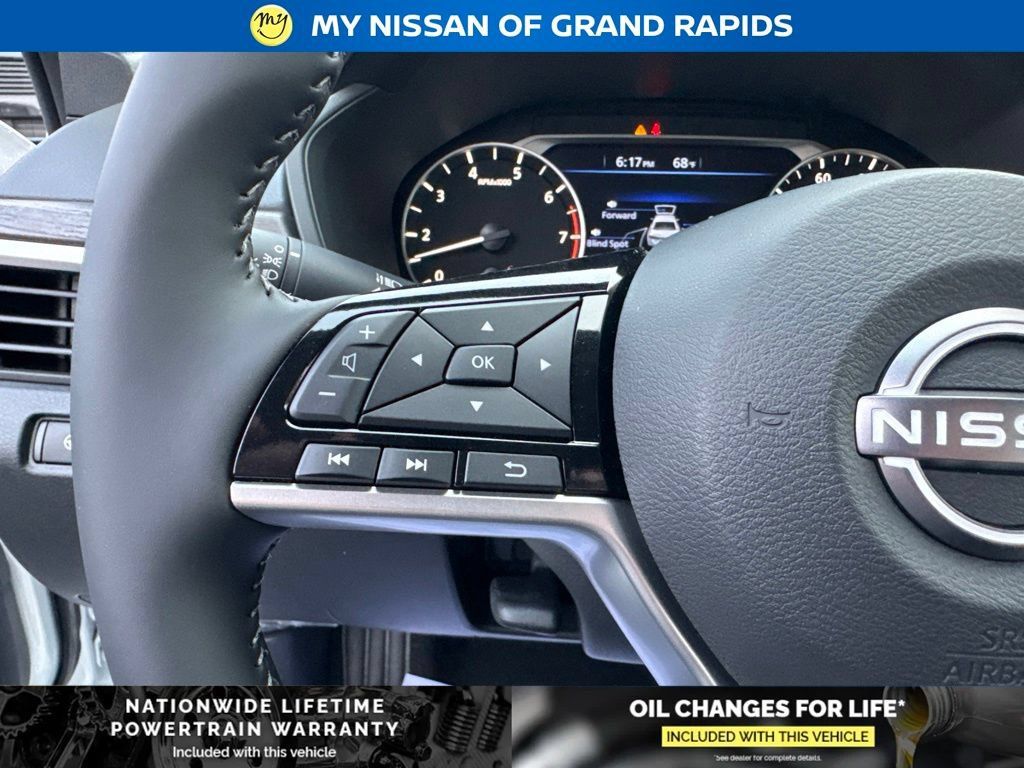 New 2026 Nissan Altima 2.5 SV w/ SV Premium Package FWD image 16