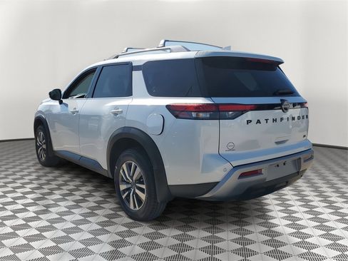 New 2025 Nissan Pathfinder SL w/ Black Appearance Package image 2