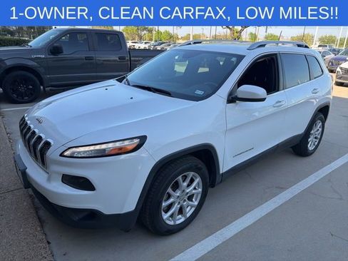 Used 2017 Jeep Cherokee Latitude w/ Safety/Convenience Group image 1