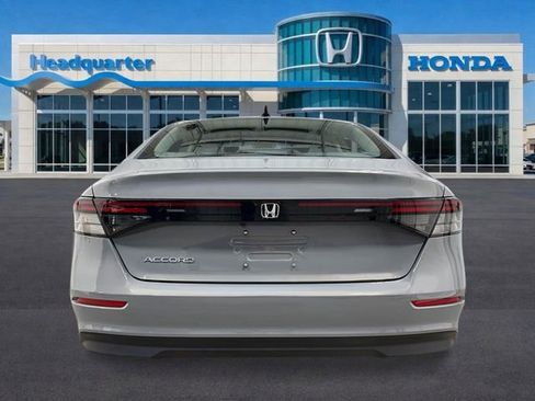 New 2026 Honda Accord SE image 4