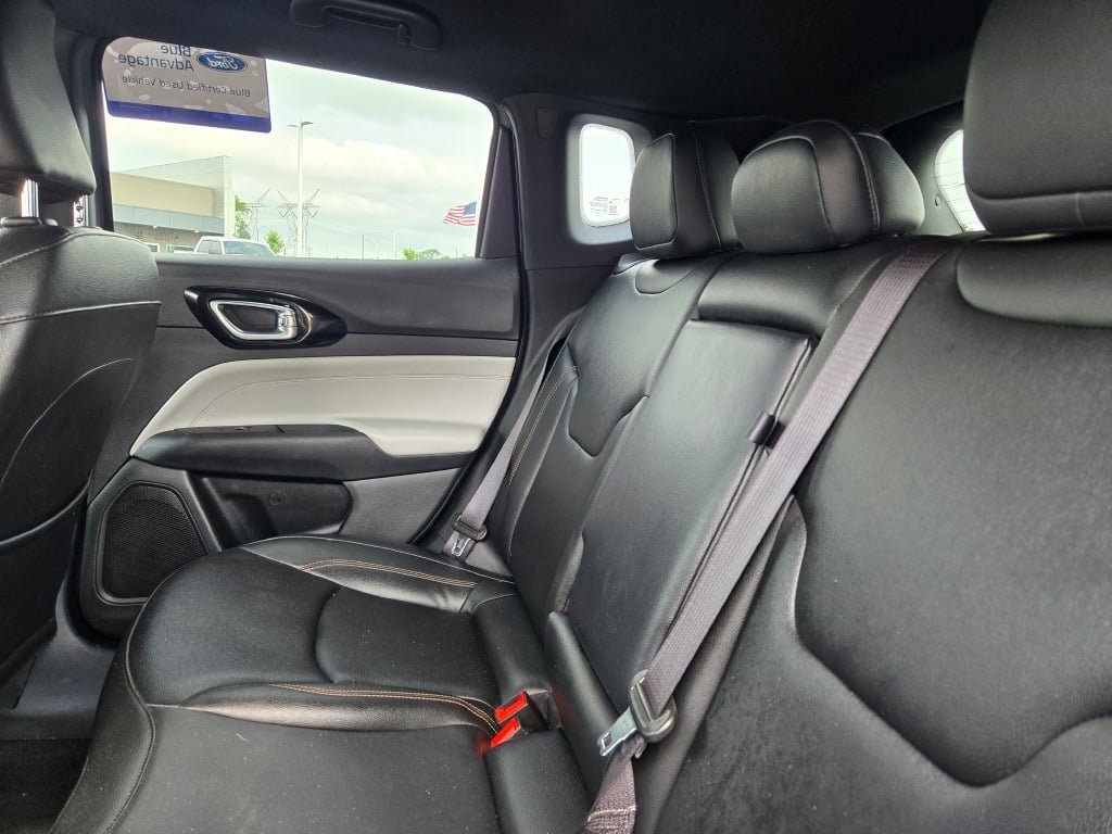 Used 2024 Jeep Compass Limited AWD/4WD image 16