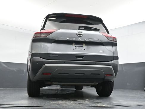 Used 2023 Nissan Rogue S image 22