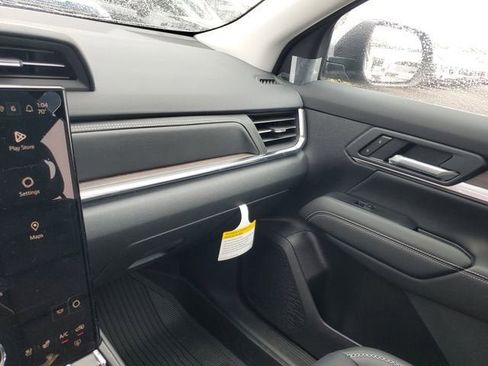 New 2026 GMC Terrain Denali w/ LPO, Floor Liner Package image 24