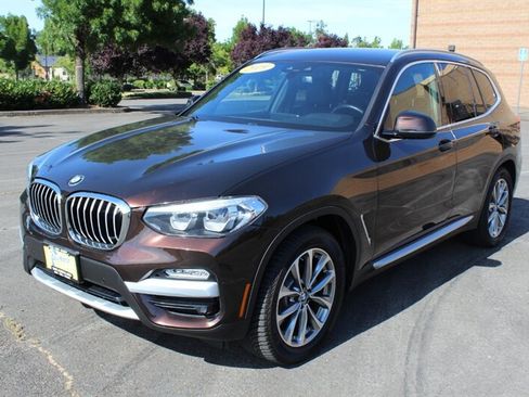 Used 2019 BMW X3 xDrive30i w/ Driving Assistance Package AWD/4WD image 2