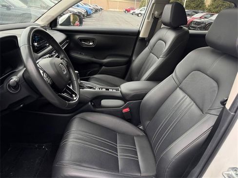 Certified 2023 Honda HR-V EX-L image 6