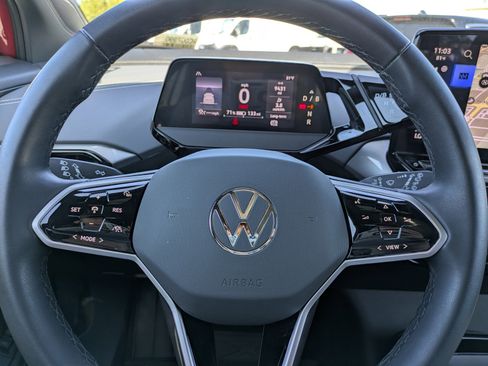 Used 2024 Volkswagen ID.4 S RWD image 22