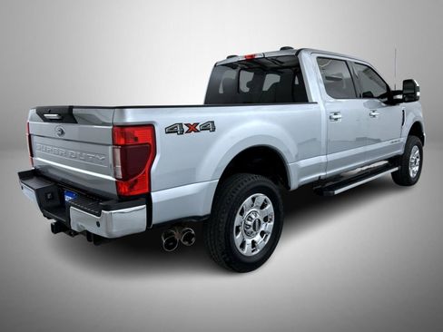 Used 2022 Ford F250 Lariat w/ Chrome Package image 5