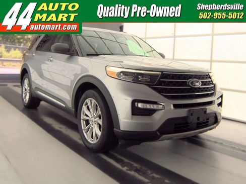 Used 2020 Ford Explorer XLT w/ Equipment Group 202A AWD/4WD image 1