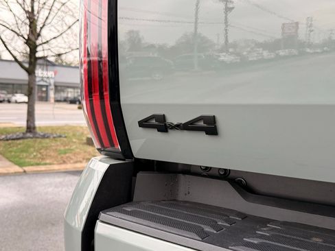 Used 2025 Toyota Tundra Platinum image 8