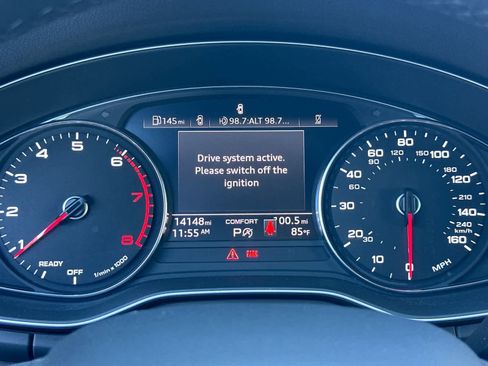 Used 2023 Audi Q5 2.0T Premium w/ Convenience Package image 24