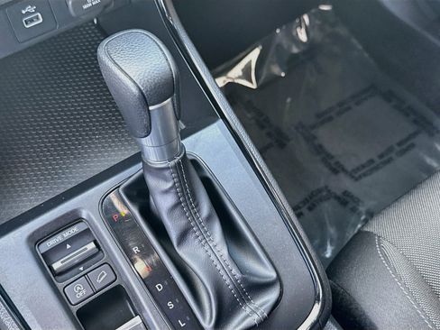 Used 2024 Honda CR-V LX image 13