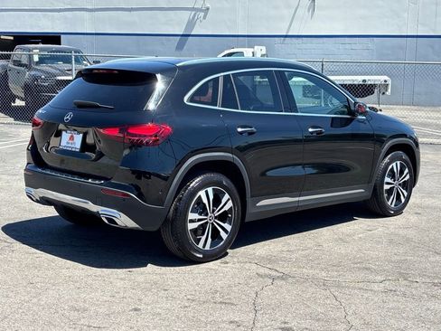 Used 2025 Mercedes-Benz GLA 250 image 4