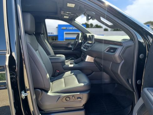Used 2023 Chevrolet Tahoe Z71 w/ Z71 Off-Road Package AWD/4WD image 29