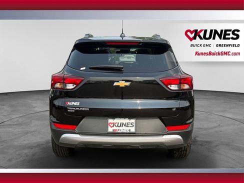 Used 2025 Chevrolet TrailBlazer LT AWD/4WD image 9