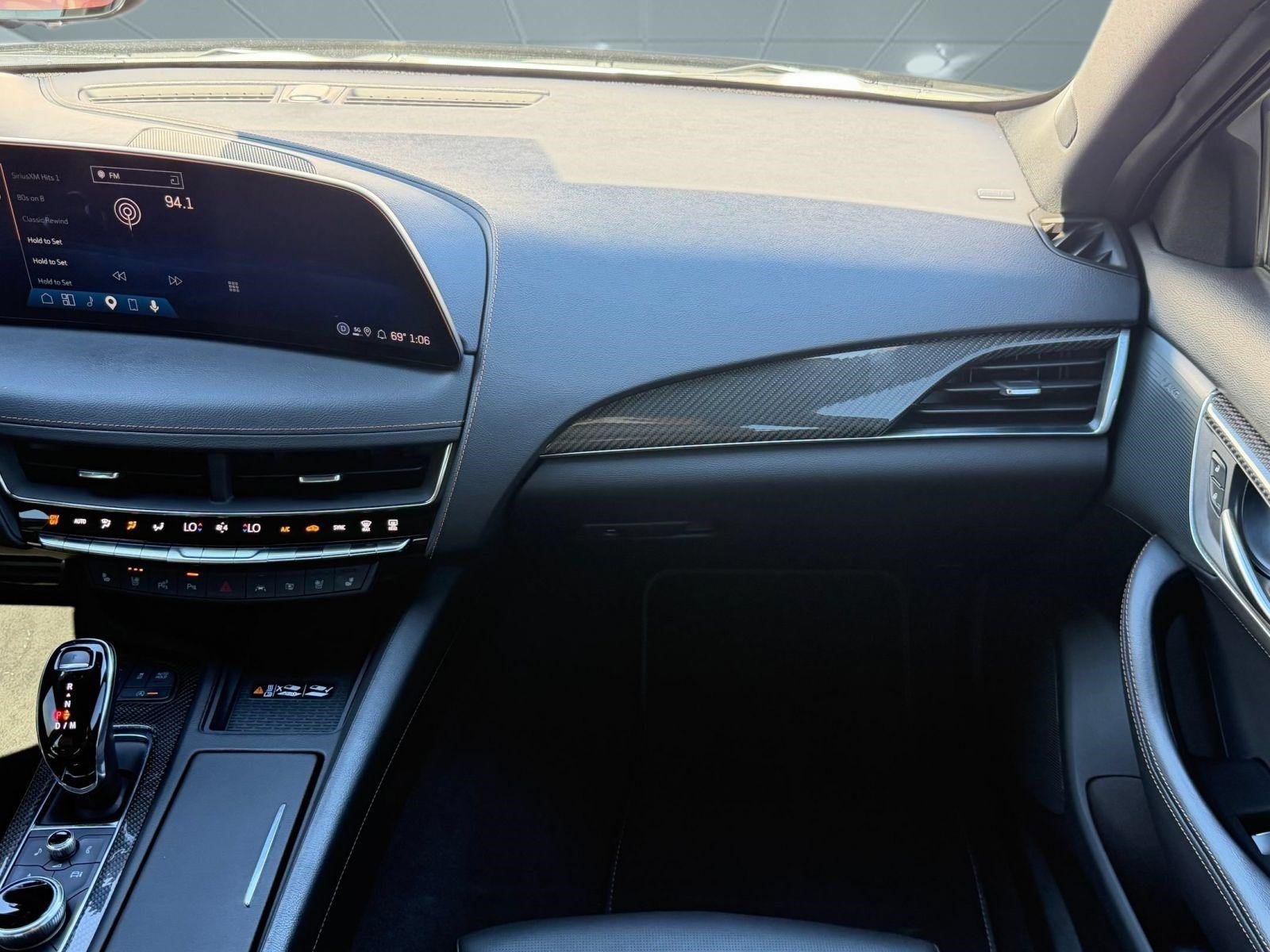 Used 2025 Cadillac CT5 V w/ LPO, ONYX Package RWD image 29