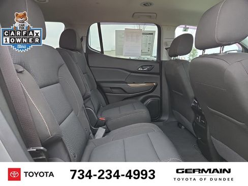 Used 2023 GMC Acadia SLE w/ Driver Convenience Package image 17