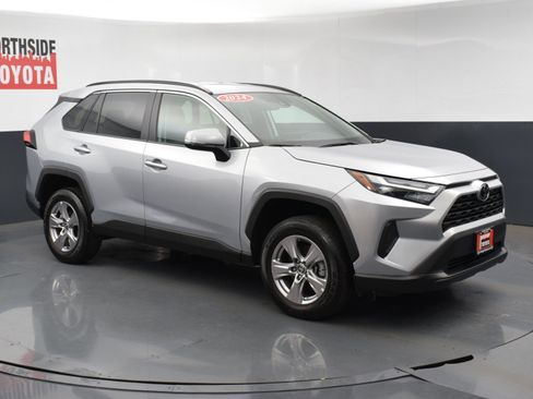 Used 2024 Toyota RAV4 XLE image 6