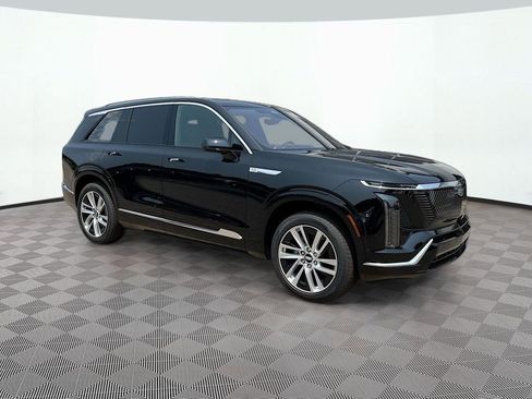 New 2026 Cadillac Vistiq Luxury image 3