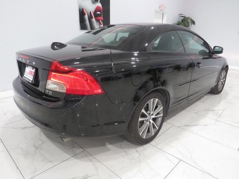 Used 2012 Volvo C70 T5 FWD image 3