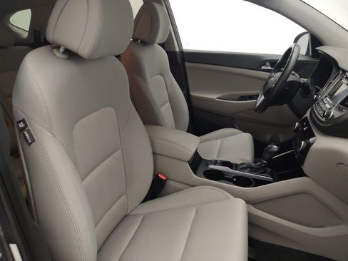 Used 2017 Hyundai Tucson Sport image 21