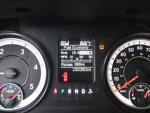 Used 2017 RAM 2500 SLT AWD/4WD image 19