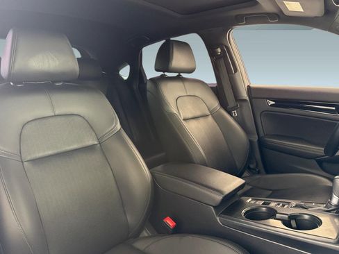 Certified 2024 Honda Civic Sport Touring image 30