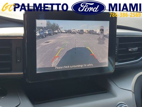 Used 2021 Ford Explorer XLT w/ Equipment Group 202A image 26