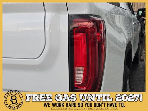 New 2026 GMC Sierra 1500 Denali w/ Denali Reserve Package AWD/4WD image 8