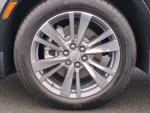 Certified 2025 Cadillac XT5 Premium Luxury image 33