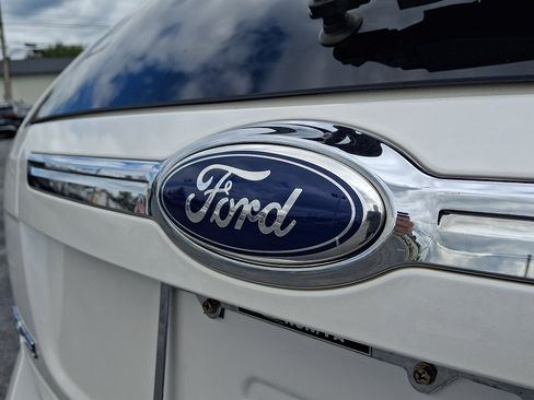 Used 2013 Ford Edge Limited AWD/4WD image 31