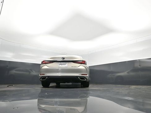 Used 2020 Lexus ES 350 350 w/ Premium Package image 41