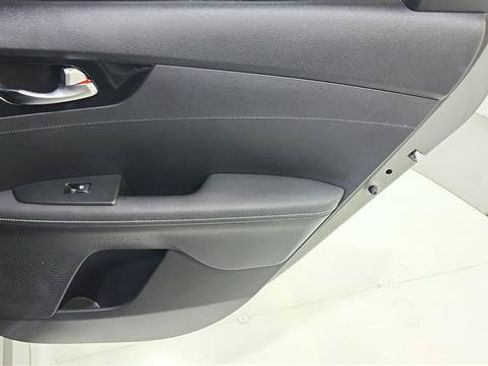 Used 2023 Kia Forte GT-Line FWD image 27