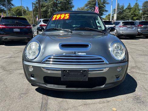 Used 2006 MINI Cooper S FWD image 2