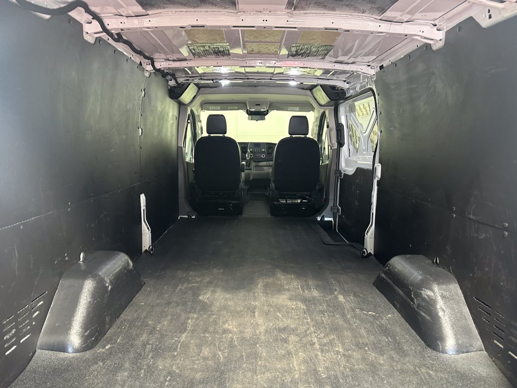 Used 2022 Ford Transit 250 Low Roof AWD w/ Load Area Protection Package image 6