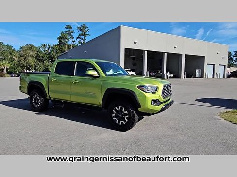 Used 2023 Toyota Tacoma TRD Off-Road image 35