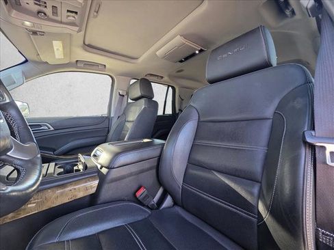 Used 2017 GMC Yukon Denali w/ Open Road Package image 13