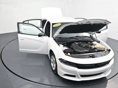 Used 2023 Dodge Charger SXT RWD image 39
