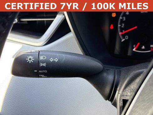 Used 2022 Toyota Corolla SE image 27