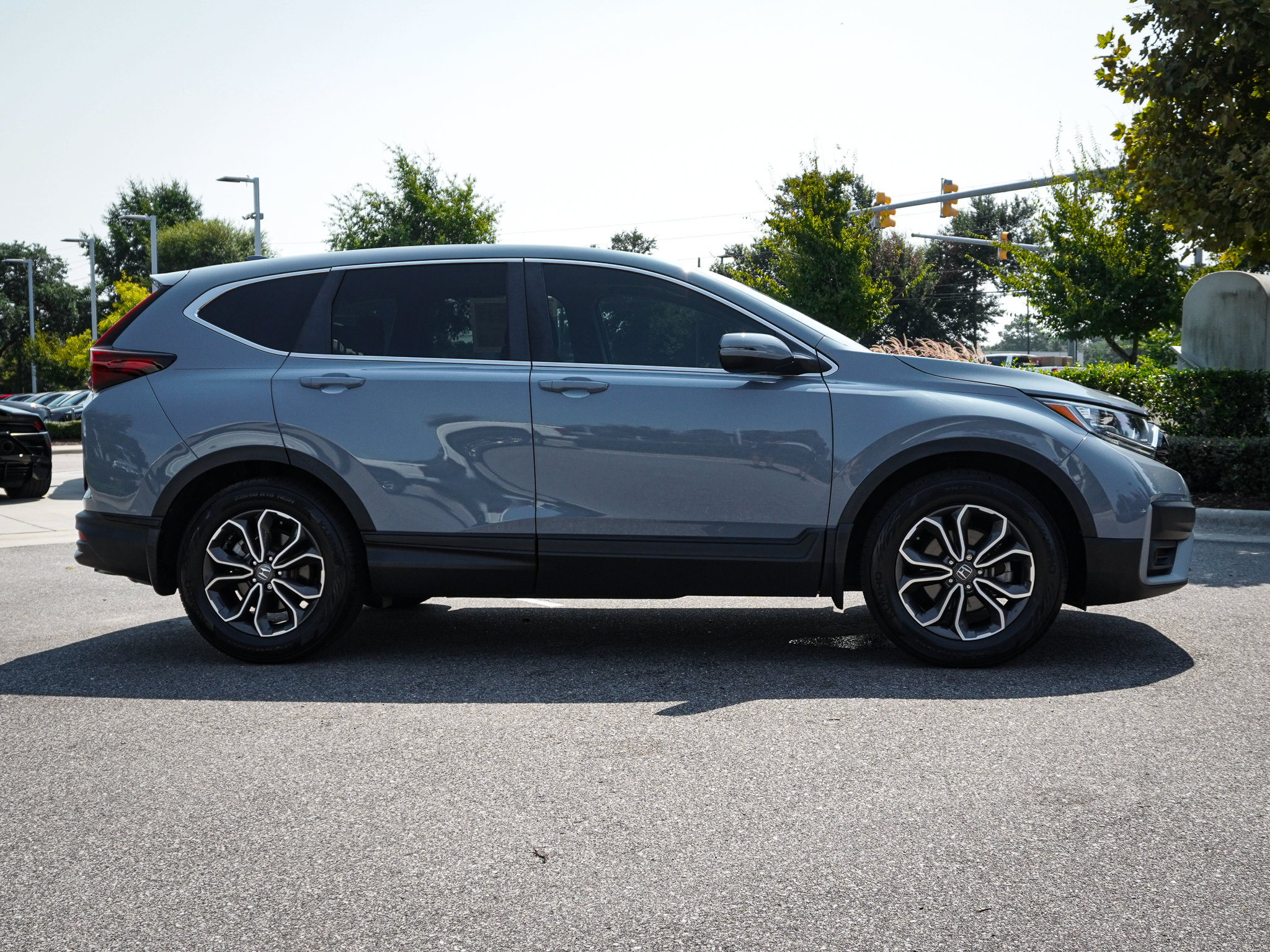 Used 2022 Honda CR-V EX image 11