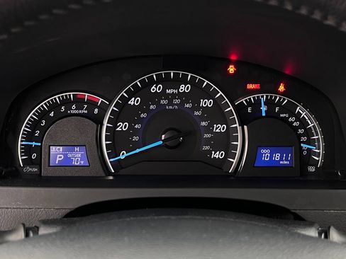 Used 2012 Toyota Camry XLE FWD image 21