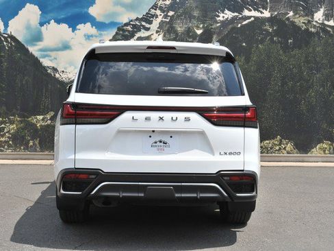 Used 2024 Lexus LX 600 F Sport AWD/4WD image 10